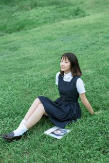 强行玷污女教师
